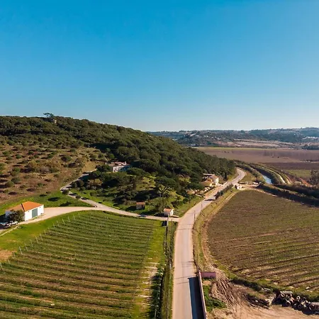 Casa Da Várzea, Perto Do Castelo De *