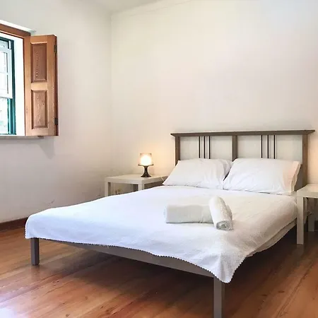 Casa Da Várzea, Perto Do Castelo De Óbidos